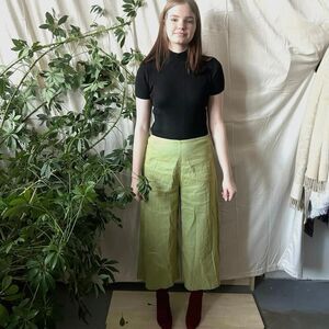 Lilith Linen Blend Light Green Wide Leg Cropped Trousers / Pants,  Size Medium